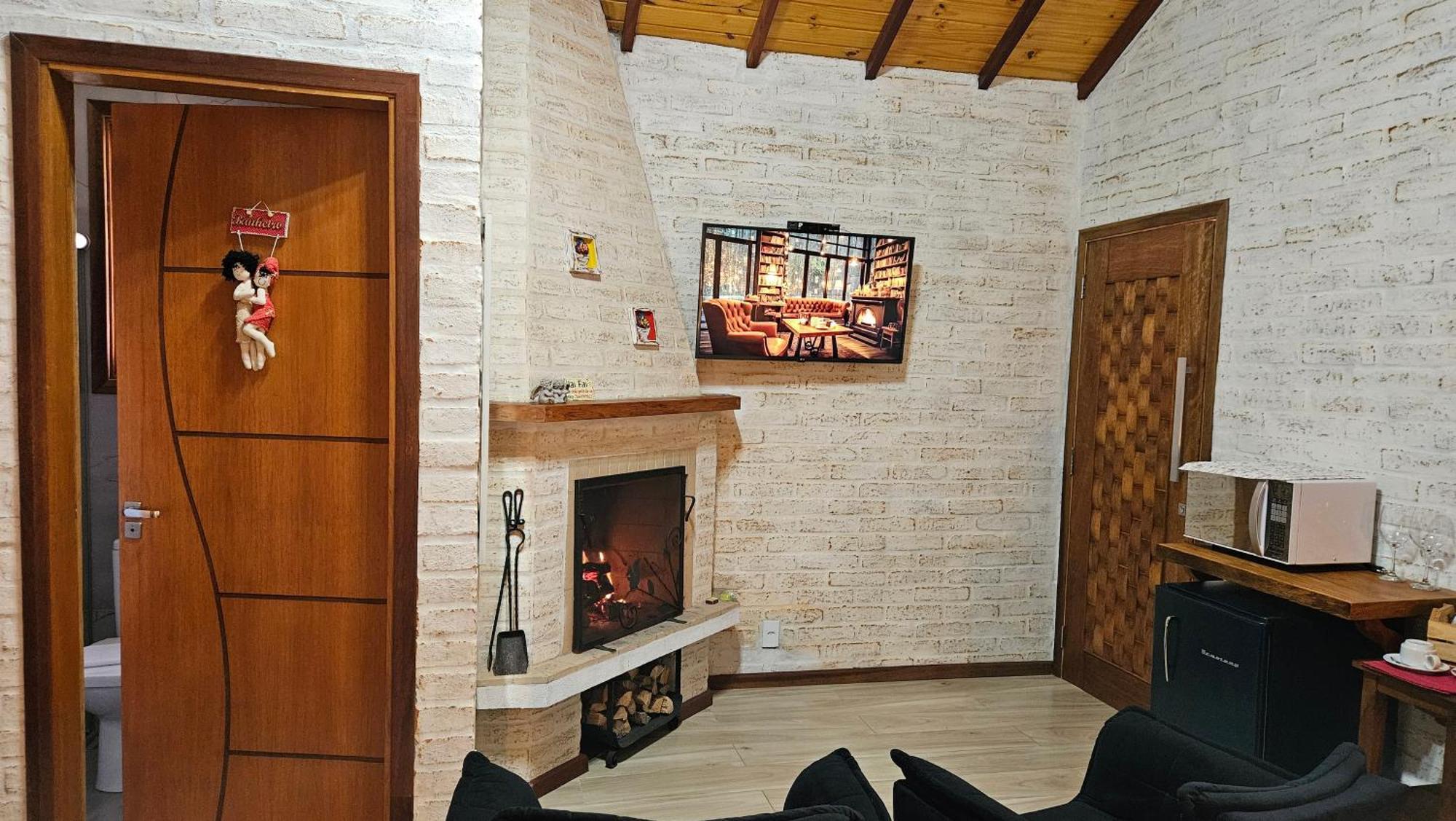 Chale Gosto Da Roca Villa มงชิแวร์จิ ภายนอก รูปภาพ