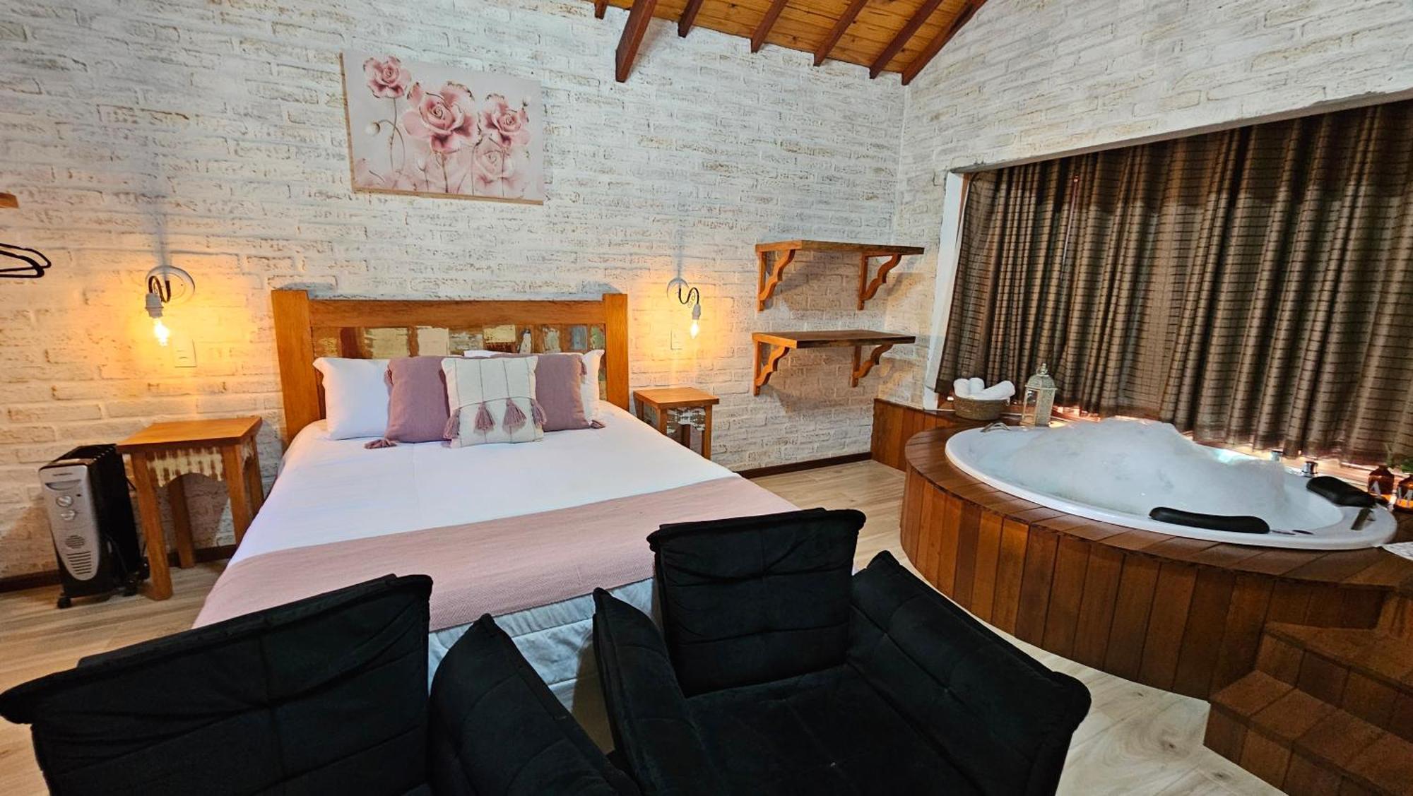 Chale Gosto Da Roca Villa มงชิแวร์จิ ภายนอก รูปภาพ